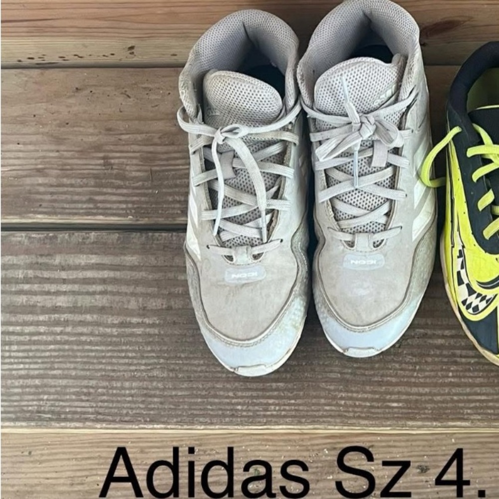 Adidas Kids' Gray Baseball/Football cleats